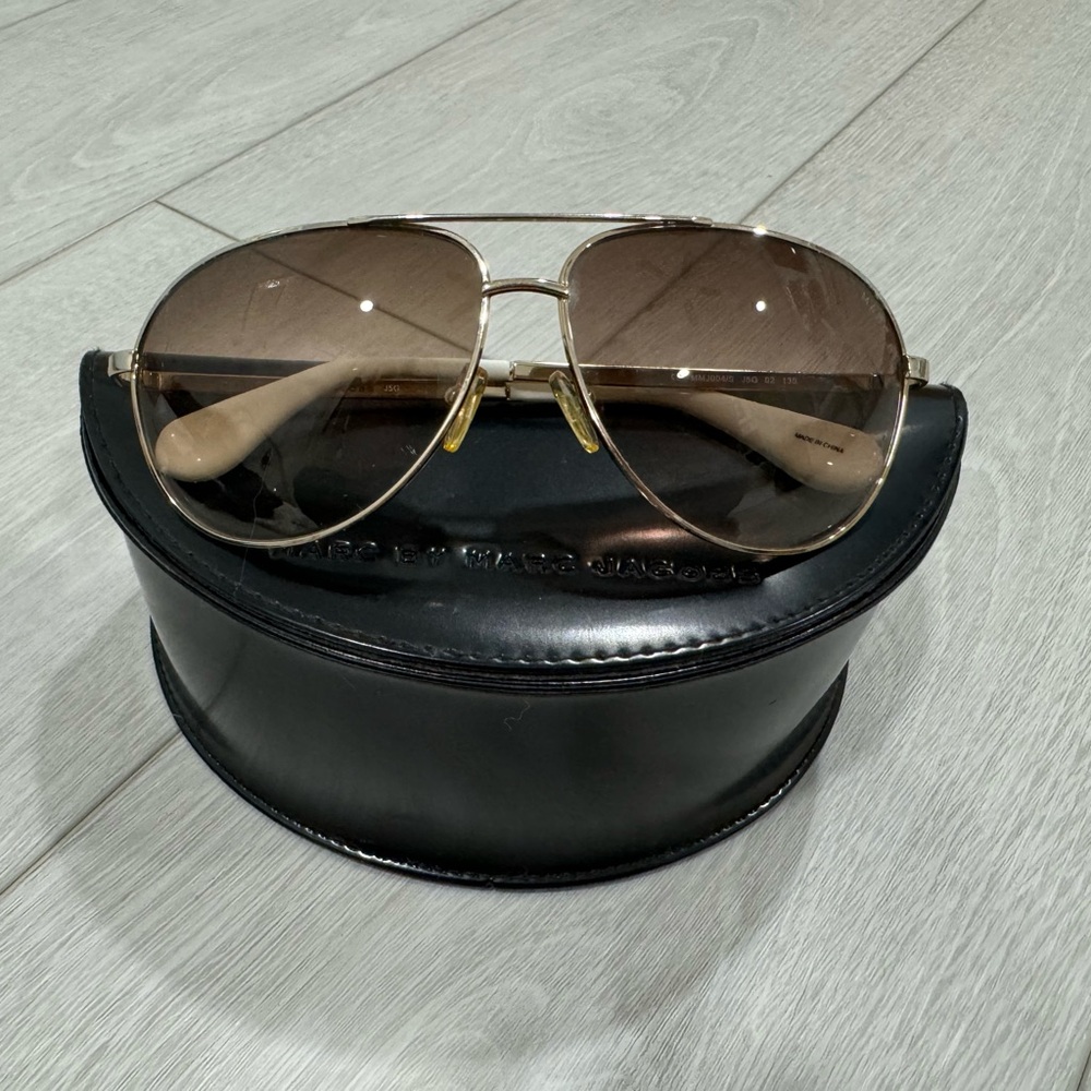 Marc Jacobs sunglasses